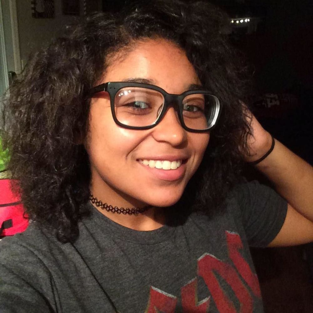 Meet your Posher, Khalaya